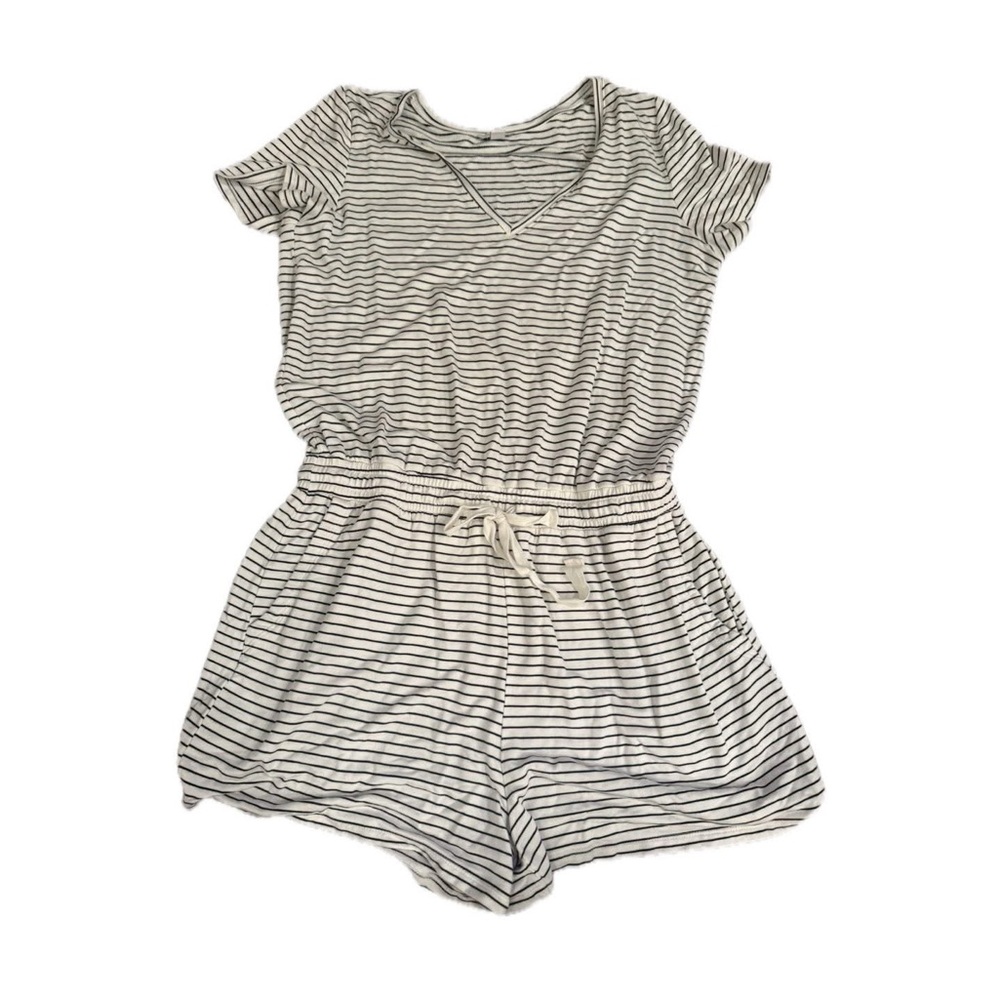 Daily ritual women’s large black white stripped jumpsuit romper one piece